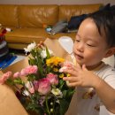 꽃피움 | 피움데이 생화 꽃다발 배달 후기 | 칠순 기념일선물 꽃선물로 준비한 찐 리뷰 (feat. 예쁜꽃다발)