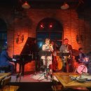 더 필드 이미지