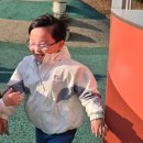 두진세탁 | 매일 입히는 이유 있었어요 휠라키즈 V절개 메쉬 키즈바람막이 후기