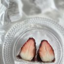 내일도 카롱 | 봄카롱 생딸기모찌 과일모찌 내돈내산 후기 - 맛 / 배송기간 / 보관 / 1일 뒤 2일뒤 상태