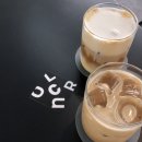 논컬러