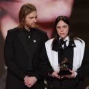 Billie Eilish - WILDFLOWER 이미지