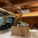 카페퀸 | 홍대 디저트 맛집 오퍼 카페 | 퀸아망, 소금빵 후기, 노트북 작업 하기 좋은 카페