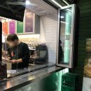 더벤티창원드림타운점 | 카페 가림막 설치 후 청소까지?! 아크릴 가게는 다릅니다!