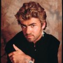 영 가수 `조지 마이클` 53세로 사망 George Michael: Pop superstar dies at 53: VIDEO 이미지