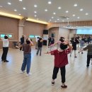 갱년기 건강 라인댄스 이미지