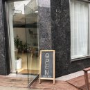 엄브로앤커피x레옹과마카롱 네이버블로그
