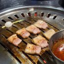 제주도 흑돼지 맛집 추천 | 서귀포 중문동 근돈 연탄구이 후기 (먹은 흑돼지 중 1등)