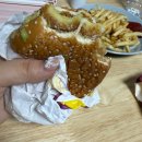 비똥구 | 맥도날드 춘식이 익산 고구마 모짜렐라 버거세트 후기