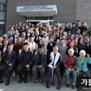 18/10/21 수원교구 송서본당, 새 사무실 찾던 평택 엠마우스에 성당 공간 내어줘 - 이주민도 우리 이웃… 성당 안으로 이주민 맞아들이다 이미지