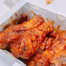 교촌치킨 레드콤보와 옥수수볼