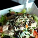 옥토버하우스 이미지