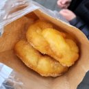 손이가 꽈배기 도너츠 이미지