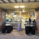 울타리ULTARI | &lt;울타리집&gt; 상남동 신상 냉동 삼겹살 | 레트로한 감성과 노포감성 | 미친갯수의 밑반찬