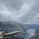 할머니는 안돼 !!! ( Trolltunga) 이미지