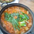 칼국수랑돼지나라