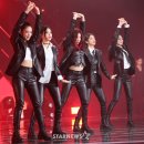 중앙 무대 이미지