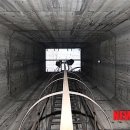 지하철 환풍구 옆 이미지