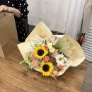 성화동 꽃집 디어리스트 Dearest flower 프로포즈 꽃다발 준비 후기 , 해바라기 꽃말