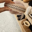 어그 UGG 판교 현대백화점 매장 정보 착용 후기 플랫폼 귀마개 이어머프