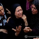 &#39;구호 물품 낙하산 투하&#39;...이스라엘, 팔레스타인 배급소 주민들에게 또 총격 이미지