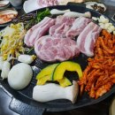 더덕솥뚜껑삼겹살 율량점