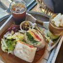 바바라 발리 | 거제 몽돌해수욕장 카페 신상카페 카페 바바라발리