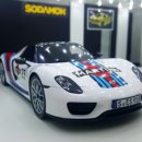 [Spark] 1/18 Porsche 918 Spyder weissach edition. (with martini) 이미지