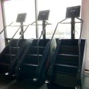 하안사거리 신한은행 앞 | 헬스장 프로 트레이너에게 PT 받는 가성비 굿 널찍하고 기구 많은 하데스클럽 광명하안점 찐 이용 후기