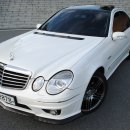 벤츠/ E350 아방가르드 AMG 룩 /2005 /진주색/60000KM/정식/2600/ 천안 이미지