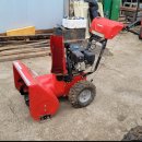 눈치우는기계 제설기 이미지