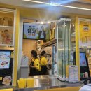 메가MGC커피 원주무실중앙점 | [공지] 카페 폴딩도어 투명 아크릴 가림막 테이크아웃창 키오스크 맞춤 제작 설치(메가커피 왕십리점)