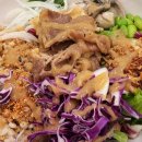 신촌역(2) | 신선하고 푸짐한 균형 잡힌 식단, 우삼겹 포케(샐러디 신촌역점)｜신촌 맛집 내돈내산 후기