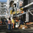 한국인의 강인한 생활력을 느끼게 해주는 남대문시장의 역사 이미지