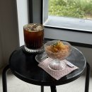 당신은 선물입니다 | [𝟐𝟎𝟐𝟓 · 𝟎𝟗] 𝟒𝐭𝐡 𝐰𝐞𝐞𝐤 | 인생에 빵이 가득한 건 <어쩔수가없다>