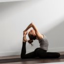 니나요가 플라잉스튜디오 이미지