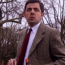 Mr Bean Chases His Golf Ball Across Town 이미지