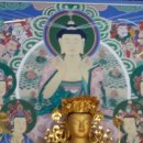 삼신탱화 (三身幀畵)법신 · 보신 · 화신의 삼신불을 묘사한 불화. 이미지