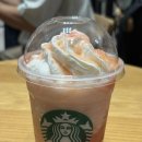 오늘 스타벅스에서🥤🍩in my head🫣 이미지