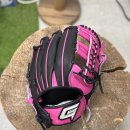 골드볼파크 유니크 GBG-PRO JH 내야 글러브 길들이기 이미지