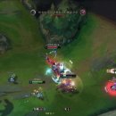[LOL] 드레이븐하고 맞다이 하는 서폿 럭스 이미지