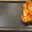 돈벼락김치삼겹살 이미지