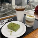 먹도리 | 성수 서울숲 카페 어라운드데이 말차 디저트 맛집 내돈내산 후기