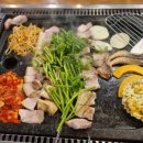 돌판삼겹살 - 안산시 상록구 부곡로 154 | 돌판삼겹살
