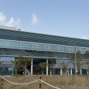 홍성군장애인종합복지관 주차장 앞 | [인천 영종도] 영종국제도서관📚 다녀온 후기(주차, 휴관일, 시설)