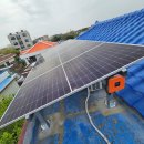 눈부신 태양광발전소 이미지