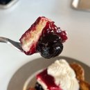 체리콩커피 | [전주 신시가지 카페] 특별한 디저트와 커피가 있는 “배치드롬” 주차 영업시간 선물 포장 총정리🎯