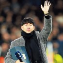 ﻿ 태극기와 찰칵 세리머니, 런던의 아이콘으로 새겨지다 이미지