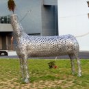 조형물C 이미지