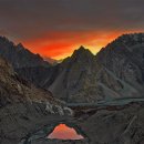 산과호수 이미지